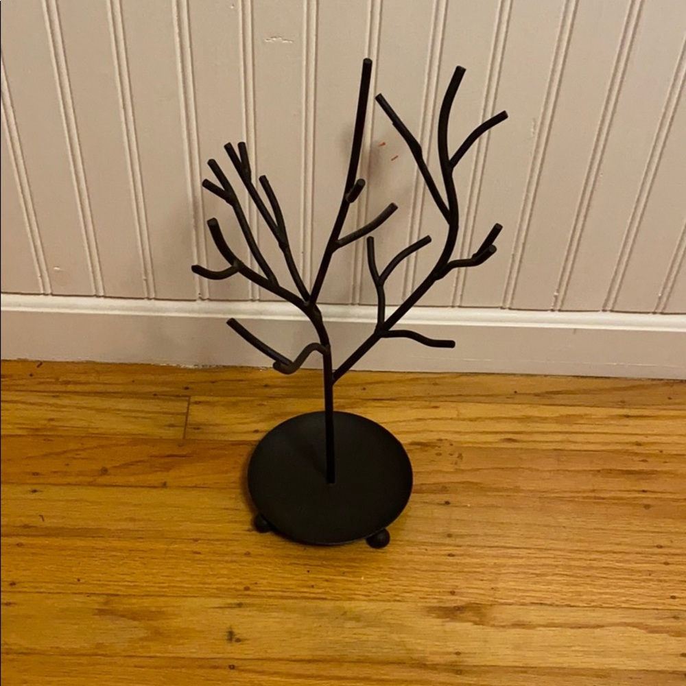 Jewelry holder